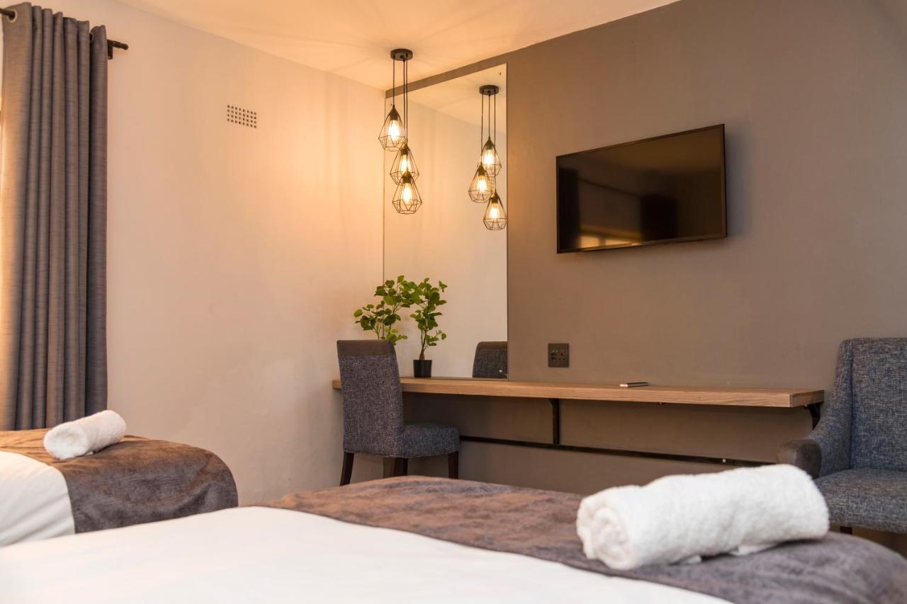N1 Hotel Rotten Row Harare Kültér fotó